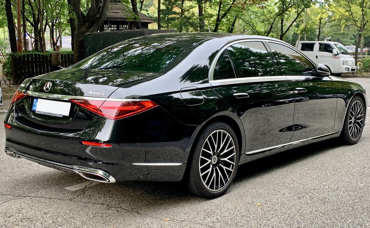 Ridezio premium transfer vehicle