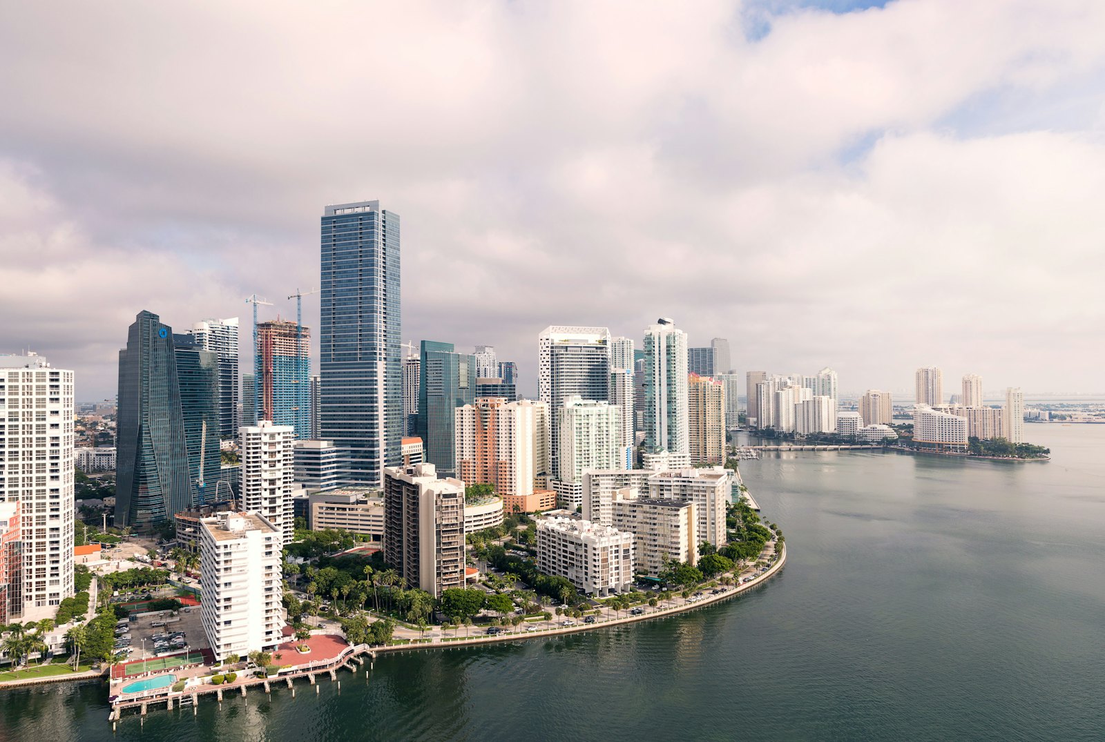 Vista de Ultra Music Festival, Miami — transfer privado con Ridezio