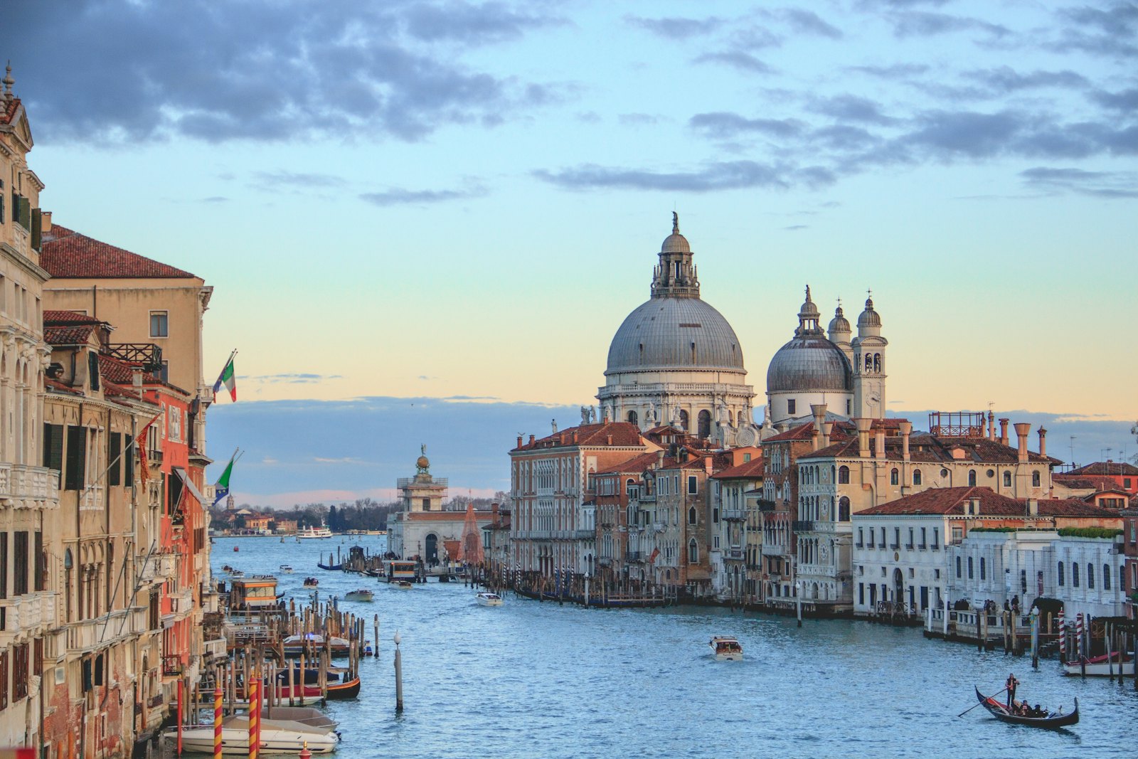 Vista de Venice Film Festival, Venice — transfer privado con Ridezio